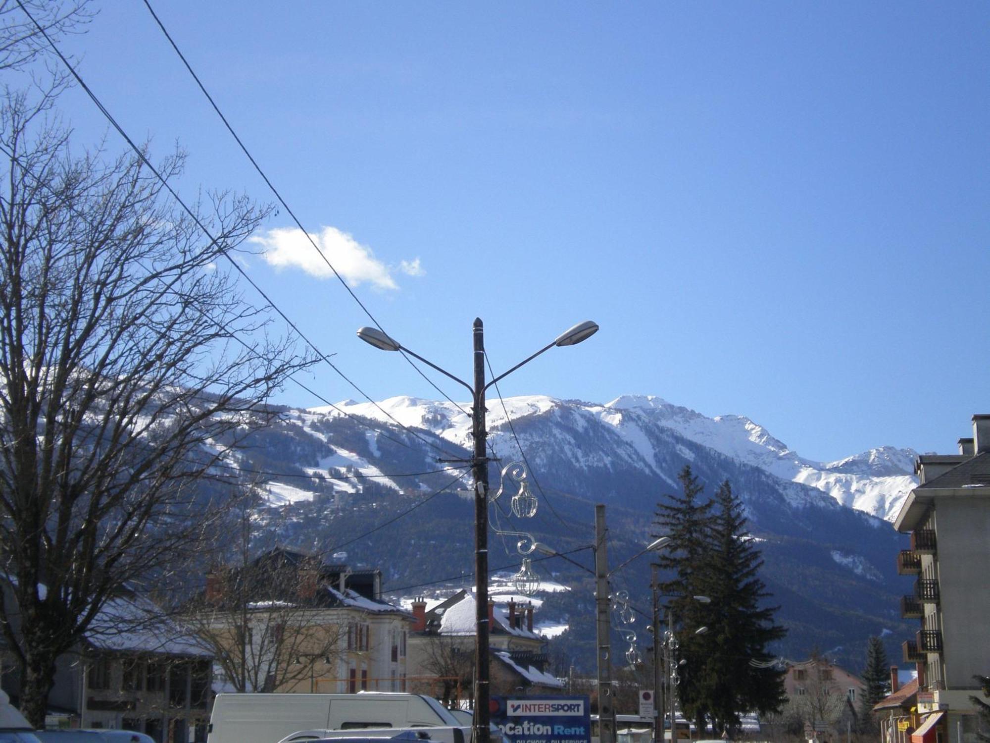 Appart Hotel De La Paix Barcelonnette Εξωτερικό φωτογραφία